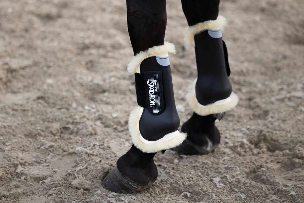 Eskadron Flexi Soft Protection Tendon Boots Lambskin